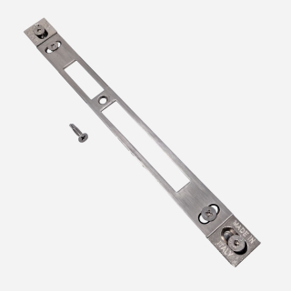 MASTER DOOR